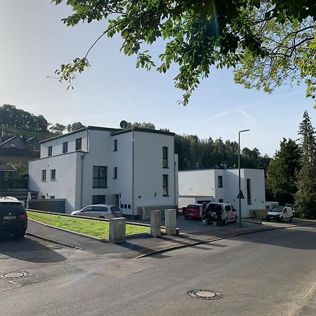 Grosse Moderne Ferienwohnung Auch Als Monteur Unterkunft Nutzbar, In Stolberg - Vicht 外观 照片
