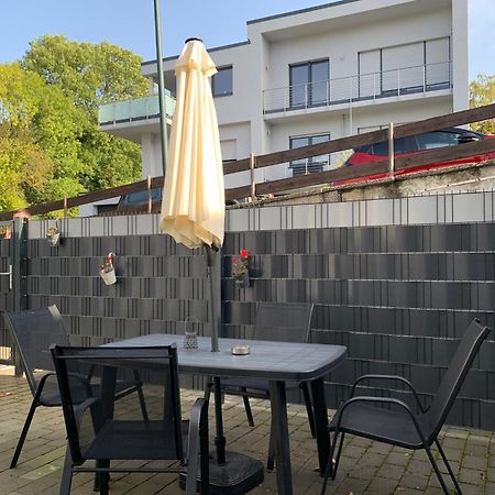 Grosse Moderne Ferienwohnung Auch Als Monteur Unterkunft Nutzbar, In Stolberg - Vicht 外观 照片