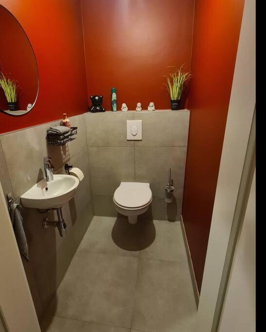 Grosse Moderne Ferienwohnung Auch Als Monteur Unterkunft Nutzbar, In Stolberg - Vicht 外观 照片