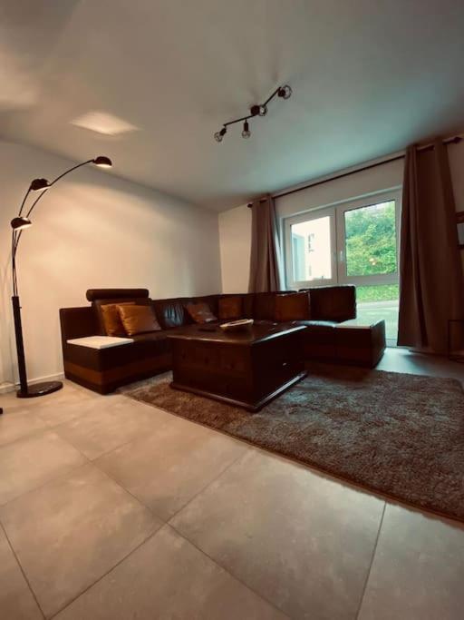 Grosse Moderne Ferienwohnung Auch Als Monteur Unterkunft Nutzbar, In Stolberg - Vicht 外观 照片