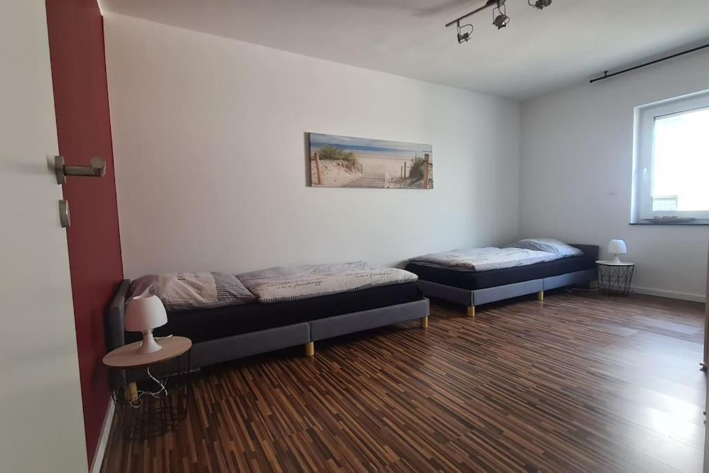 Grosse Moderne Ferienwohnung Auch Als Monteur Unterkunft Nutzbar, In Stolberg - Vicht 外观 照片